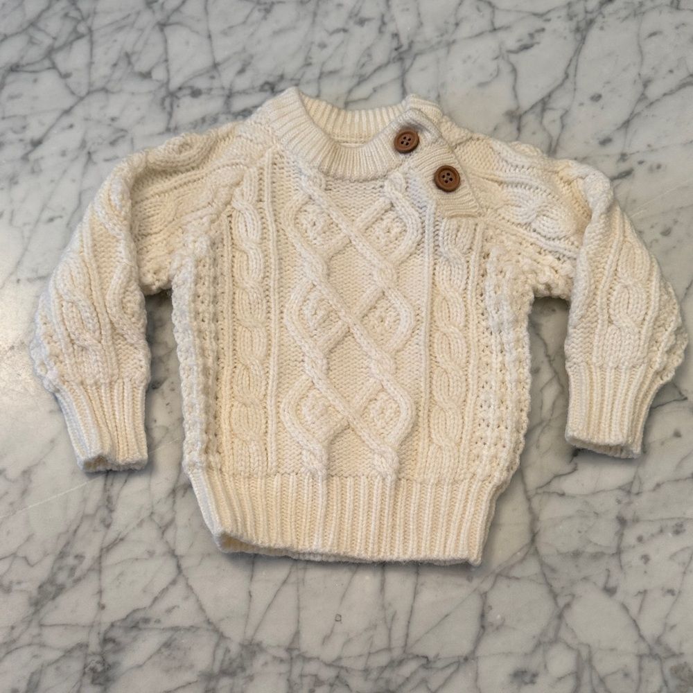 18 M Cable Knit Sweater with Button Shoulder